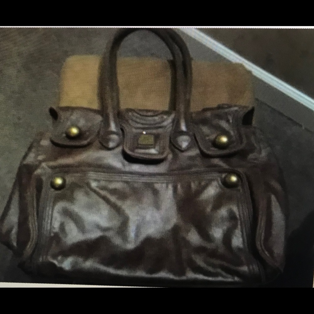 Sisley Beautiful brown handbag like a new